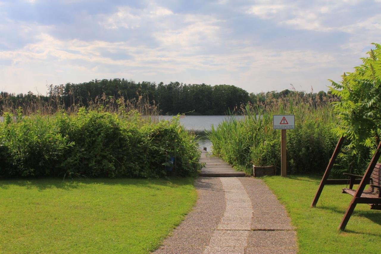 Moderne Und Helle Ferienwohnung Am Ploener See Bosau Kültér fotó